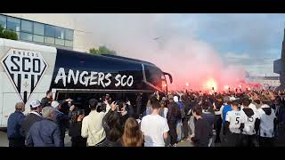 Angers SCO en route vers la montée en L1 le 17 mai 2024 : arrivée du bus