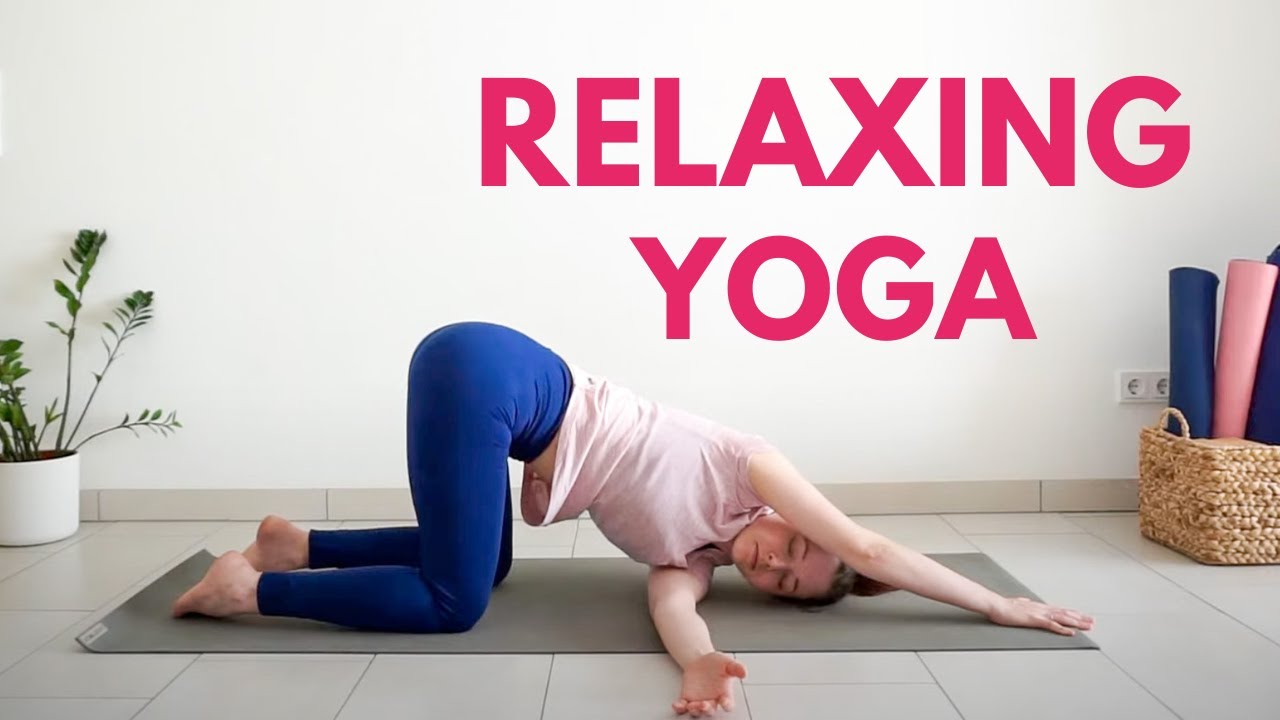 Gentle, Relaxing, Cozy Flow  20-Minute Home Yoga 