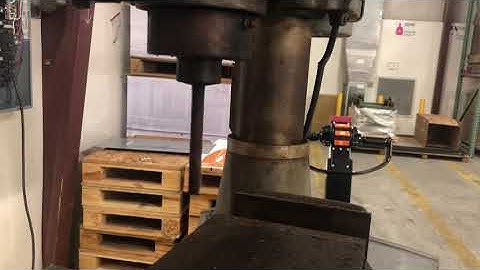 Rong Fu Drilling and Milling Machine