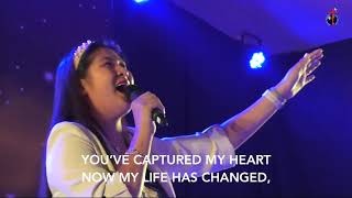 Watch Israel Houghton I Lift Up My Hands video