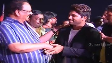 Allu Arjun Stylish Entry - Rudhramadevi Audio Launch @ Warangal - Anushka, Rana