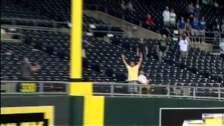 2012/08/28 Young's reviewed foul ball