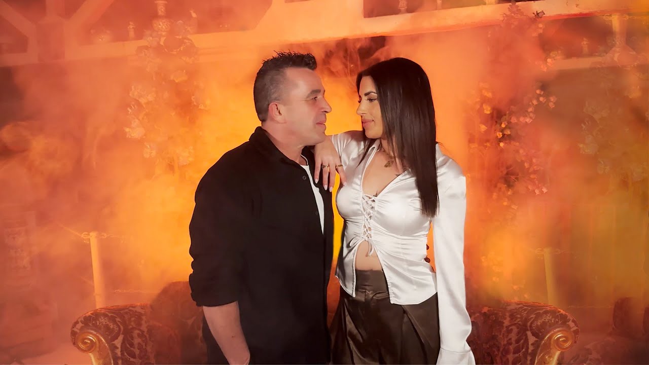 Ainoa Blanco y Anton Blanco - CAMINITO DE ESTRELLAS (Videoclip Oficial)