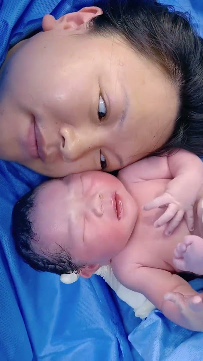 #shorts#newborns #baby #pregnant women giving birth#multiple births #twins