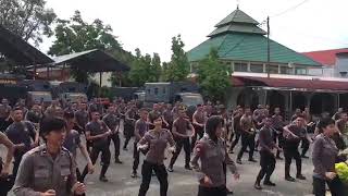 Polisi Goyang  Pompa Tanah by Ange Rap_x ft Tian sorm