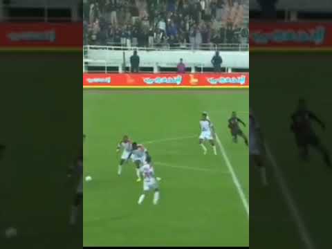 التكناوتي تدخل خاشن بي ضربة في الراس لاعب الجيش الملكي اليوم