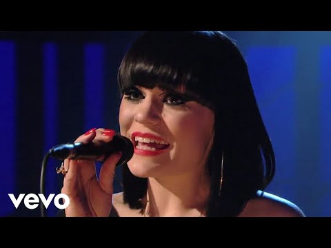 Jessie J - Price Tag (Live on Jools Holland 2010)