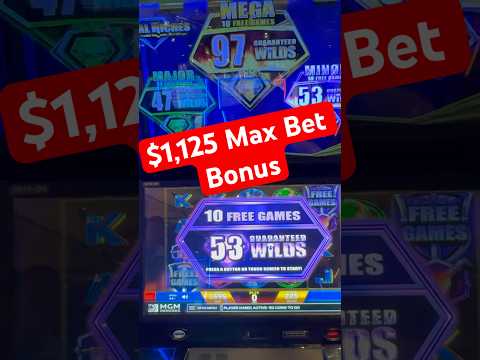 Privé Lounge Baccarat 1 | $10 bet pays off on FireLink Bonus! ☄️🎰💸! #cashoutwithango #slot #casino #bigbets #bigwin #shorts