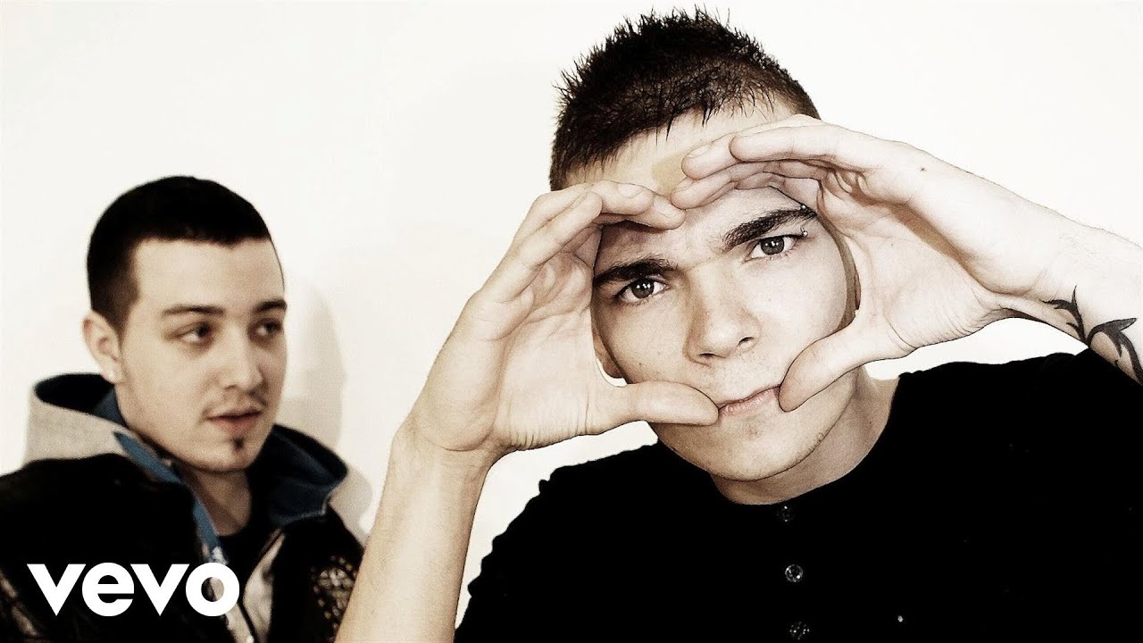 Guarda Nu:Gen - Monster In Me su YouTube Guarda Nu:Gen - Monster In Me su YouTube