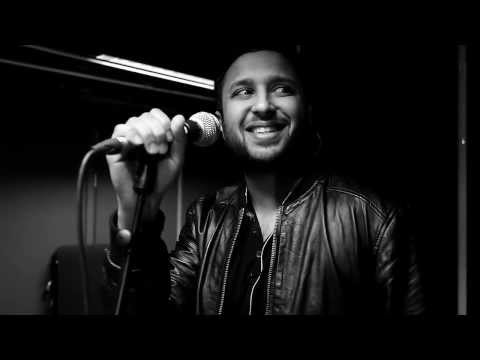 Ash King - Aunty JI (Live)