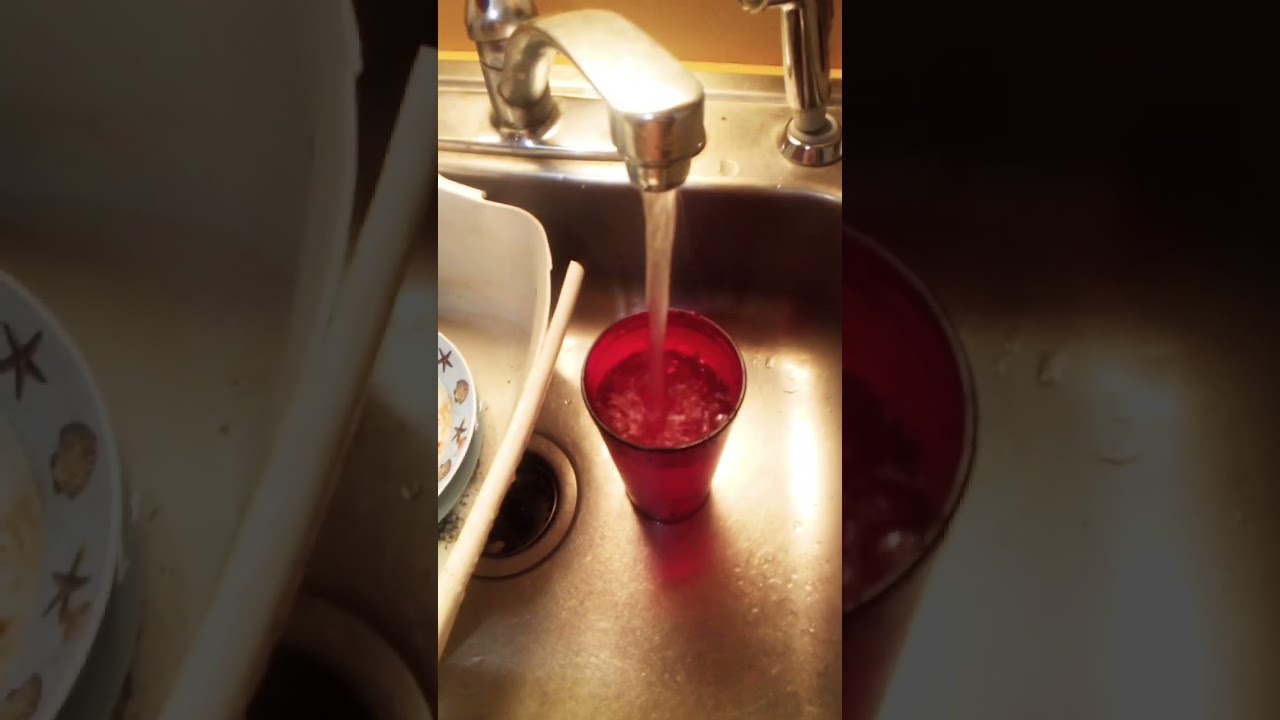 NOW THE WATER IS DISSING DRAKE 