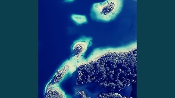 Sensational Backdrops for Quiet Islands