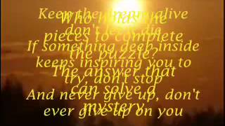 Yolanda Adams Never give up lyrics)