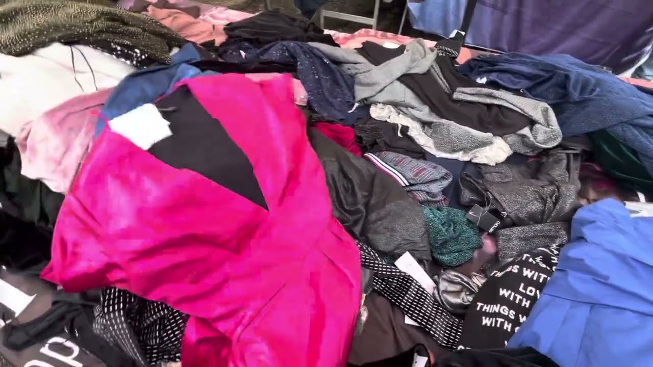 Снова рынок Second Hand. Новые и модные аксессуары 