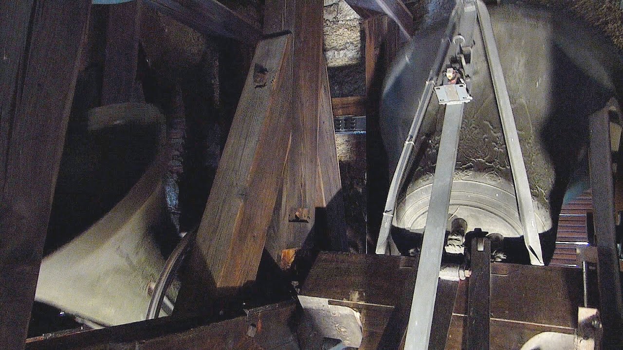 Obervintl (I- Südtirol) Die Glocken der Pfarrkirche St.Nikolaus