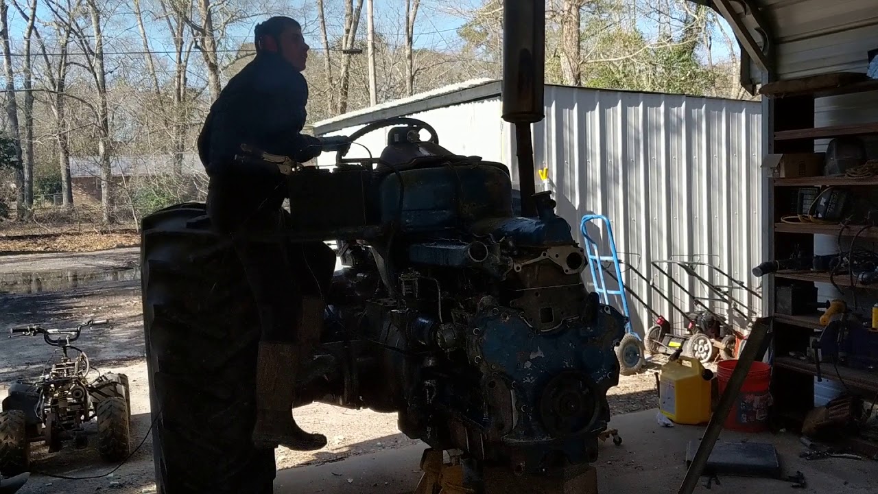 Ford 5000 Tractor first start engine rebuild YouTube