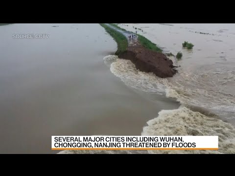 China Hit by Heavy Flooding - YouTube