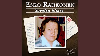 Video thumbnail of "Esko Rahkonen - Mustanmeren valssi"