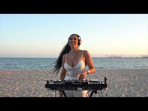 YASMINA - House & Dance live beach DJ set (Escape vol.3)