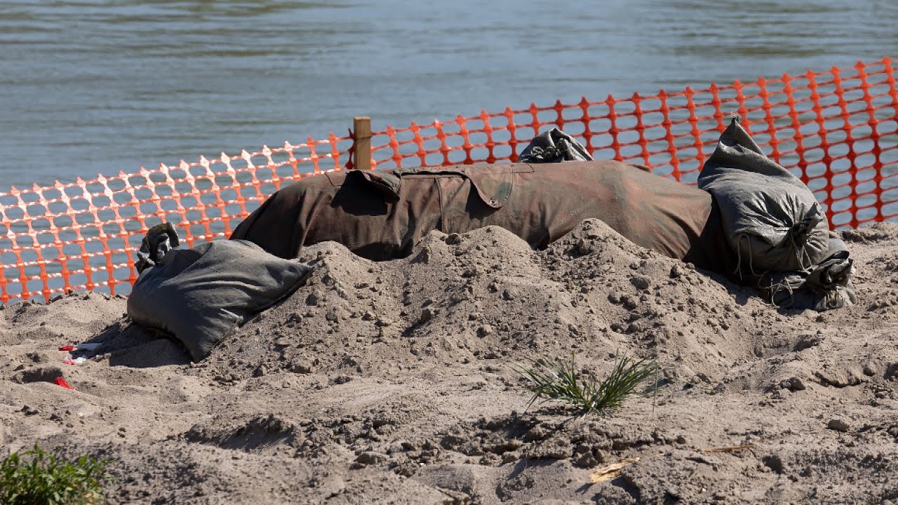 WWII Bomb Revealed by Drought in Italy’s River Po
