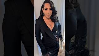 Golden Globes 2024 Red Carpet Glam with Selenis Leyva