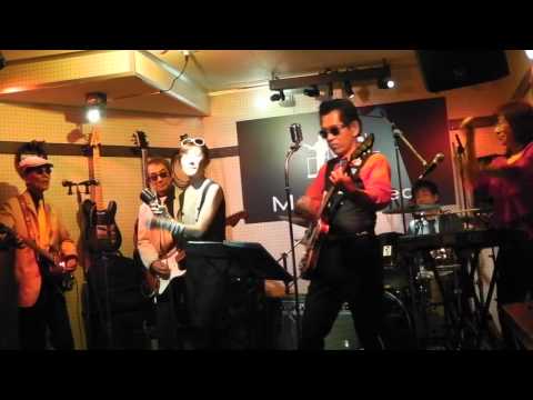 カラーに口紅 「Lipstick On Your Collar - Connie Francis」カバー オールディーズ 歌ってみた