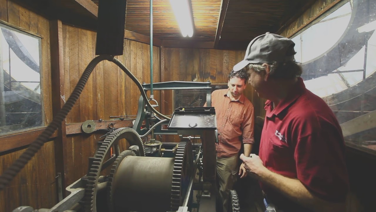Tarrant County Courthouse Clock - YouTube