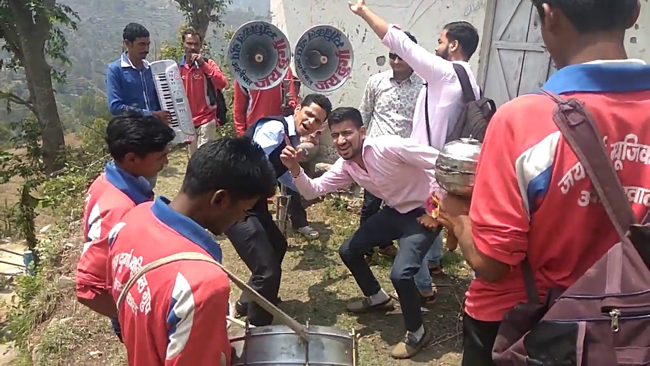    Garhwali Band Baja Dance 2019