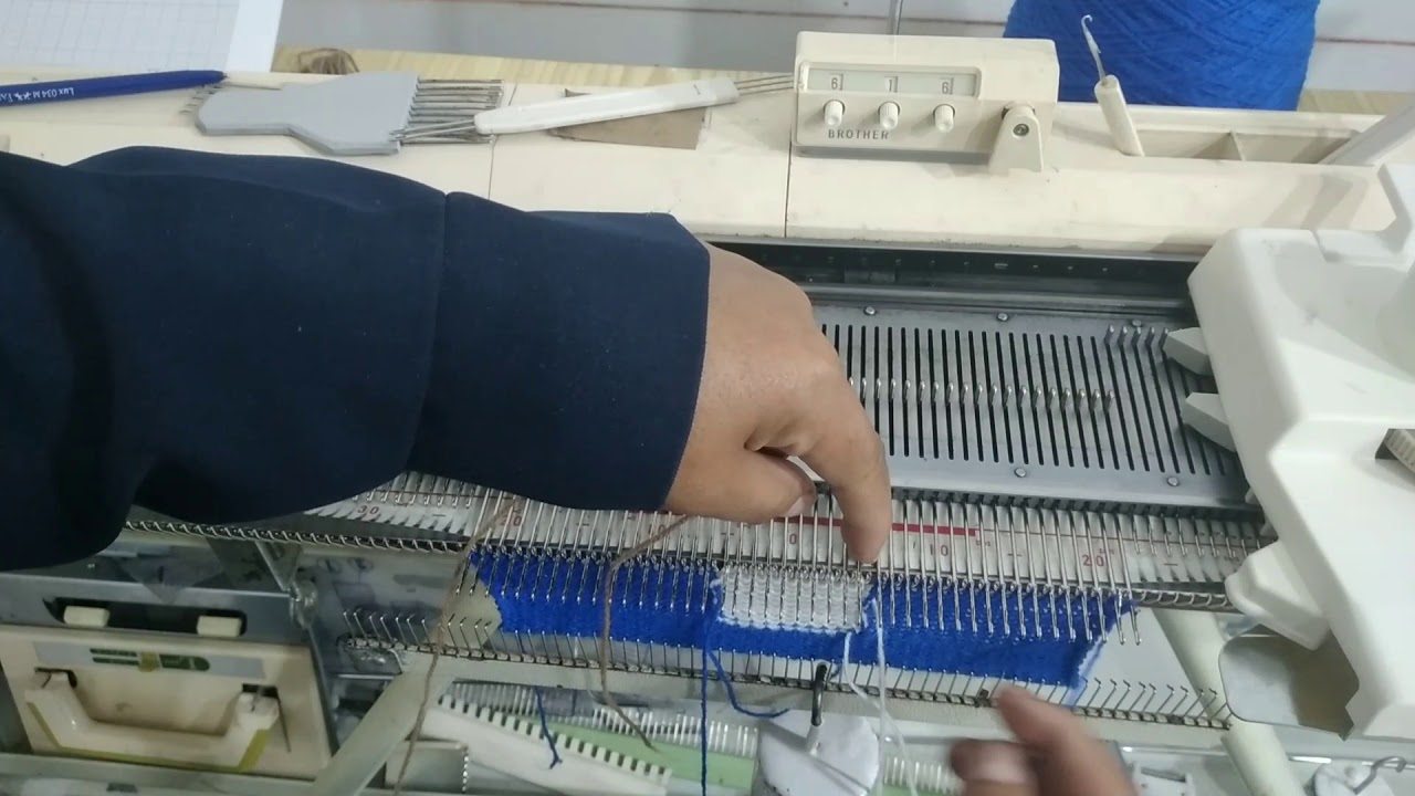 Como hacer TEJIDO CON CARRO INTARSIA MÁQUINA  DE TEJER