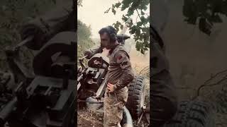 Ukrainian Soldiers Operating A 105Mm L119 Howitzer