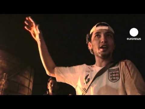 كتائب القذافي تدمر مستودعات