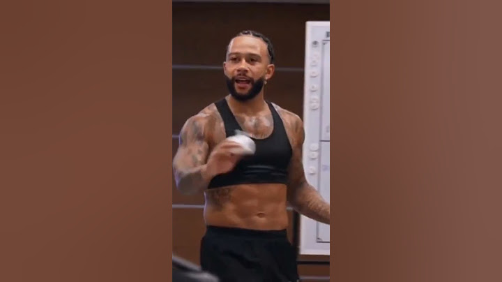 MEMPHIS DEPAY FALANDO EM PORTUGUÊS | #corinthians #shorts #memphisdepay