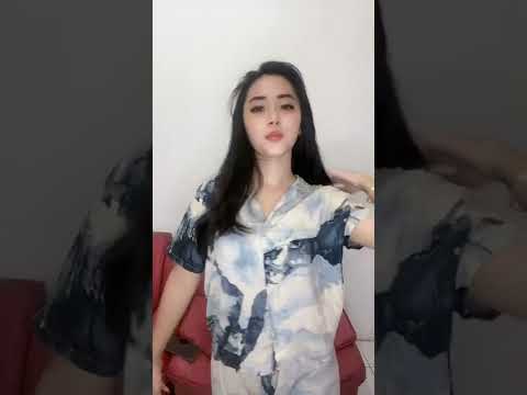 Gemoy Tante Goyang Tiktok terbaru indonesia Bigo Live hot