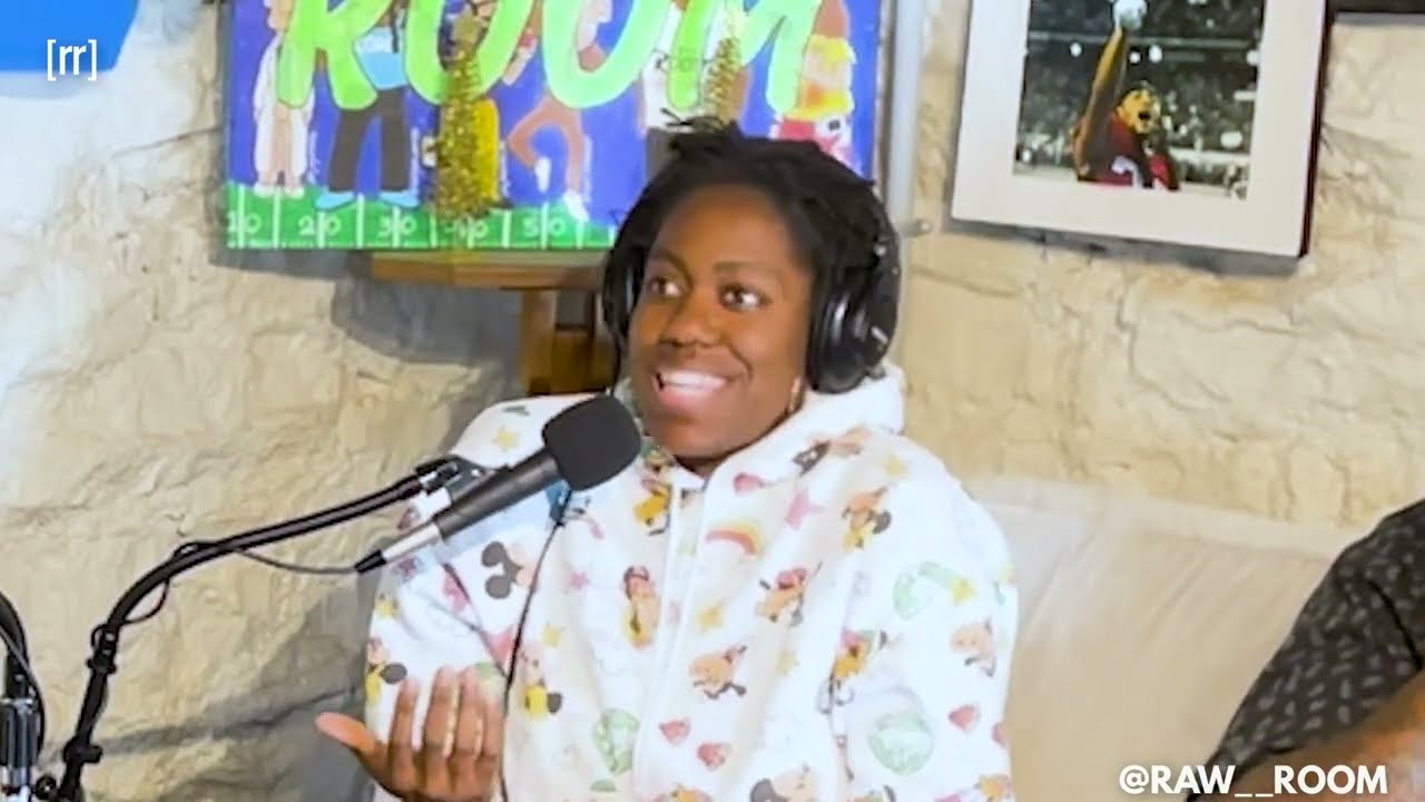 "I'D DUNK ON EVERYBODY" Frmr WNBA PF Victoria Dunlap On LOWERING THE RIMS In Women's Basketball