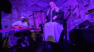 Grace Davies Performing "Addicted To Blue" Live @ The Forge, The Lower Third, London