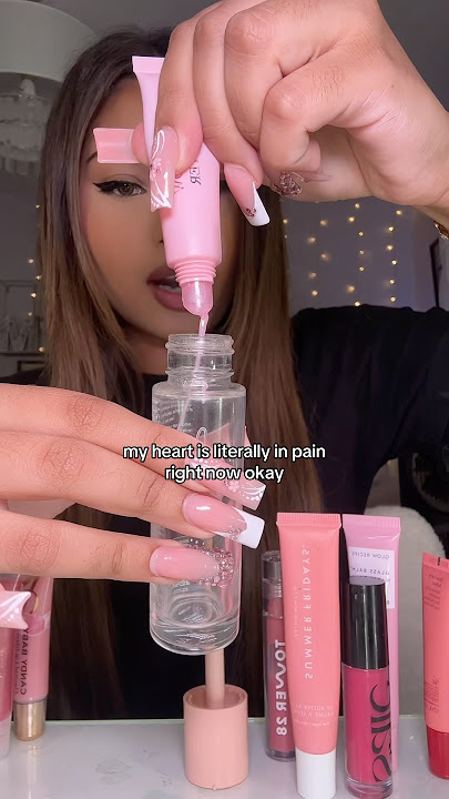 GIANT ELF LIPGLOSS?