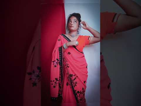 Saree Photoshoot For Girls🔥/Simple & Elegant Saree Poses #shorts #youtube #posetips #saree 📸 Bobita