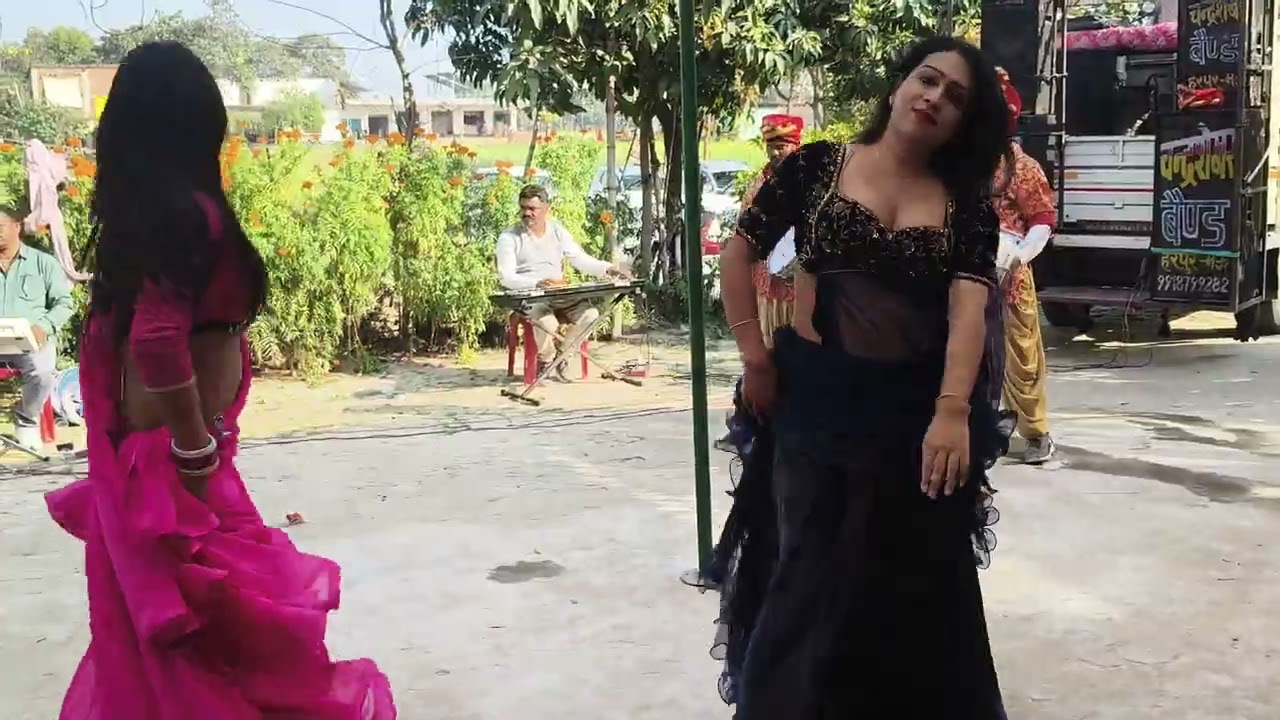 चंद्रशेखर बैंड पार्टी हरपुर मऊ 9918799282