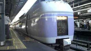 E351系スーパーあずさ　新宿駅発車　MH付き！