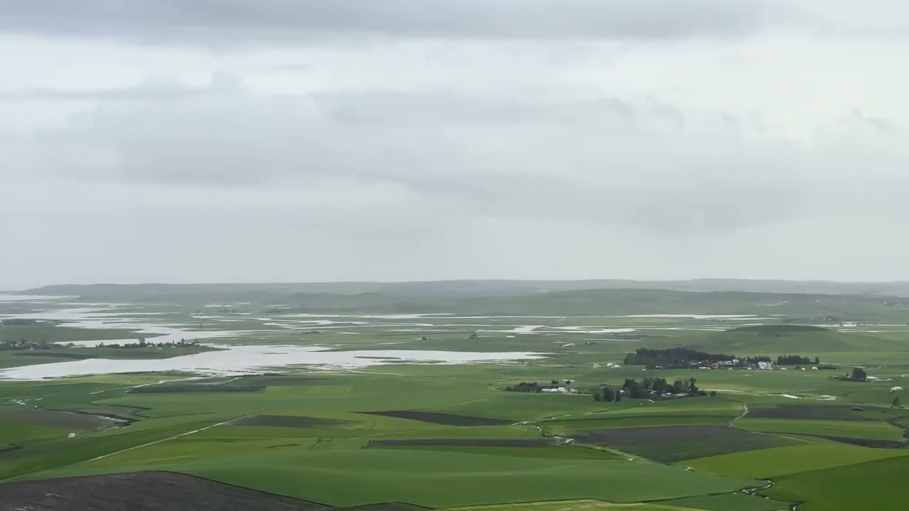 Потрясающая природная красота приграничного района Курт в регионе Сиди.