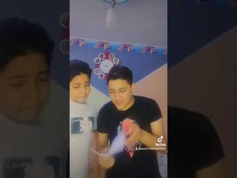 لقد حجزت لك تذكرتين 