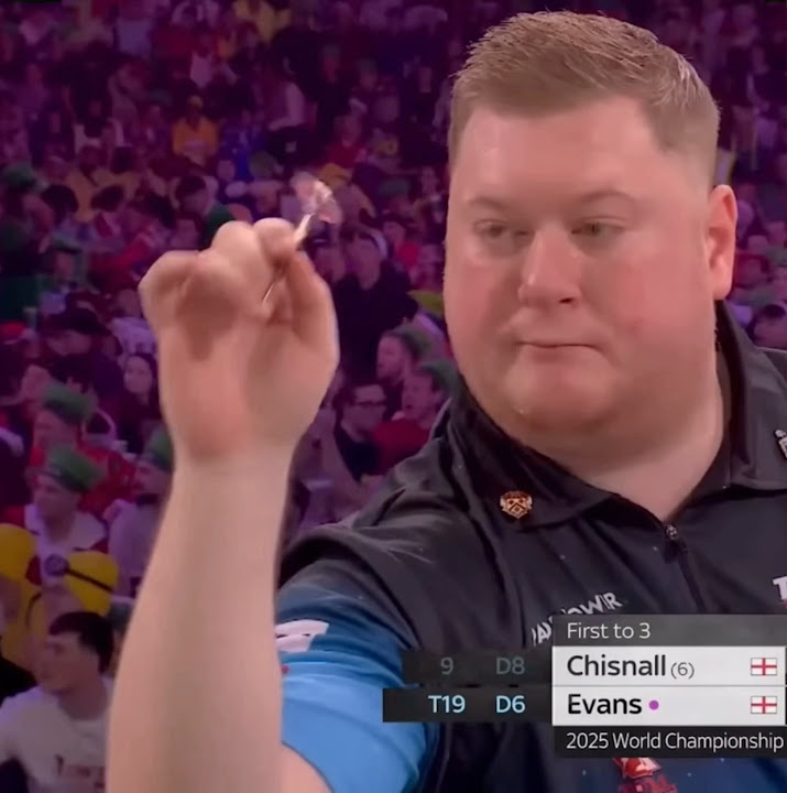 Ricky Evans 126 finish against Dave Chisnall Paddy Power World Darts