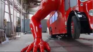 London double-decker bus does push-ups in preparation for Olympics screenshot 3