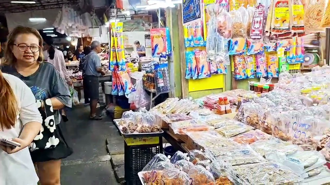 เกิดอะไรขึ้นที่ตลาดปากน้ำเดินแทบไม่ได้หายใจแทบไม่ออกกลายเป็นงานเทศกาลไปแล้ว