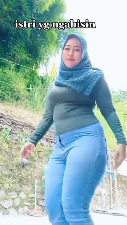 Jilbab Mamah Muda Montok #jilbab #hot #shorts