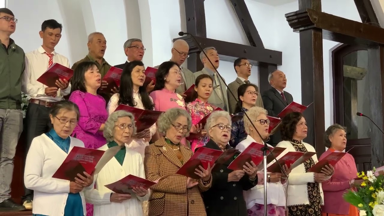 Thánh ca 825 TÌNH YÊU VỮNG BỀN CỦA NGÀI | Khu vực Chi Lăng - Thái Phiên