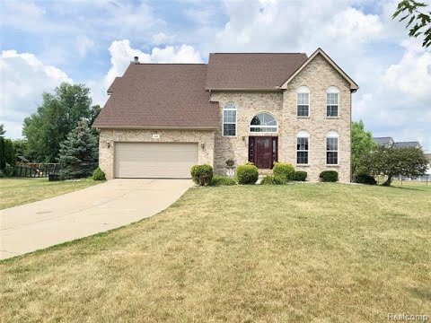 4150 Aspen Circle, Grand Blanc Twp, MI home video tour
