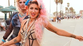 Video thumbnail of "Neon Hitch - Wannabe (Spice Girls Cover)"