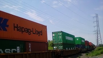 NS 20E @ Bound Brook with a Ridiculous Hornshow!