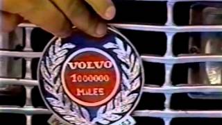 Irv Gordon reaching 2 million miles with his Volvo P1800 in 2002
